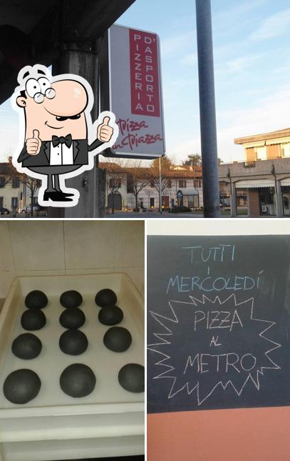 Vedi la foto di Pizza In Piazza