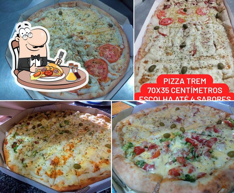 No Pizzaria universo pizza gigante, você pode degustar pizza