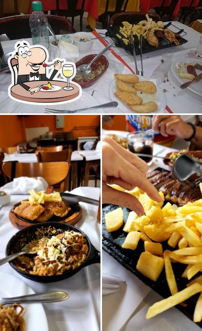 Food at Restaurante Porto do Sirigado