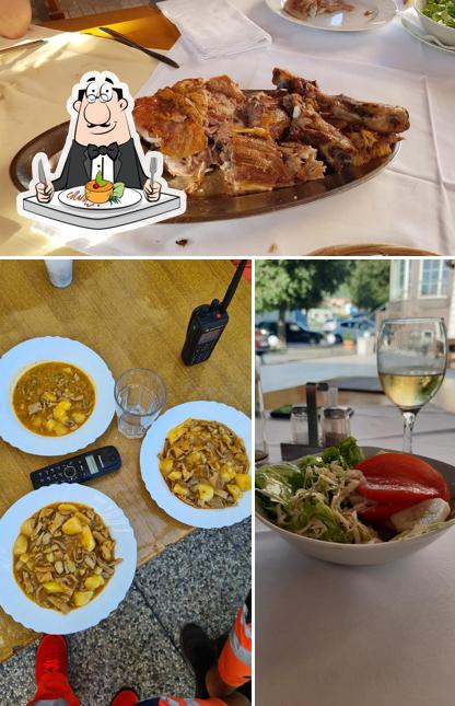Cibo al Restoran Mamut