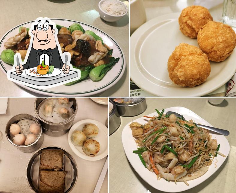 Best pig feet in Detroit restaurants, summer 2024 Restaurant Guru