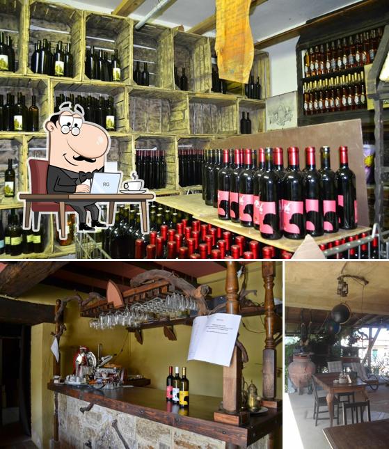 Siediti a un tavolo di Agriturismo La Casa del Sole - Cantina La Pietra