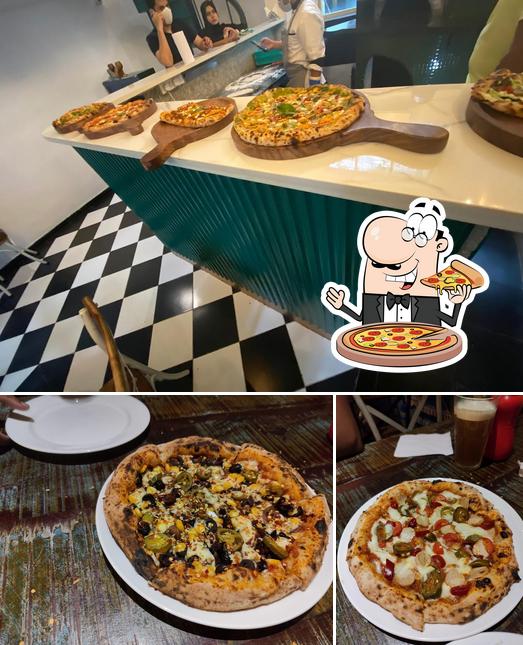 Get various kinds of pizza