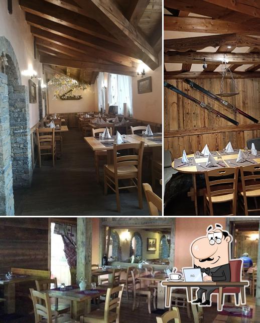 Siediti a un tavolo di Green Park Ristorante Pizzeria e bar La Salle