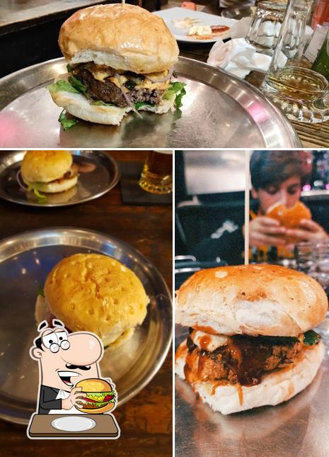 Prenditi un hamburger a The Butcher Shop - Burger & Spirit