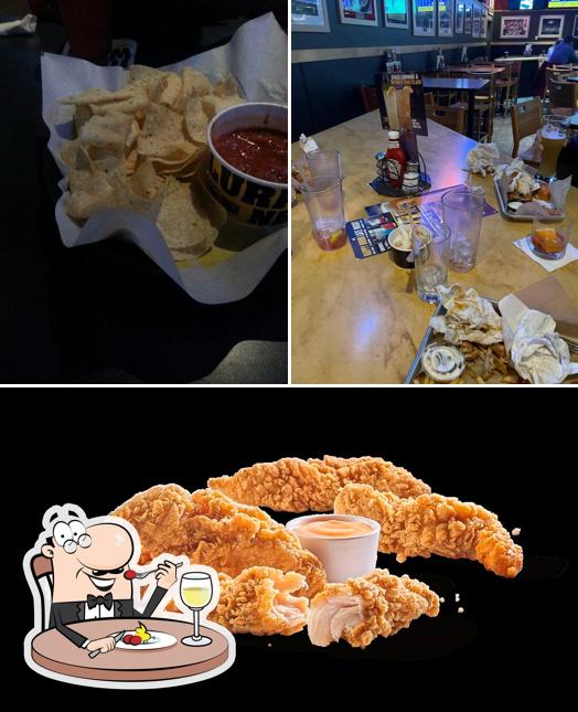 Buffalo Wild Wings, 3050 Alpine Ave NW in Walker Restaurant menu and