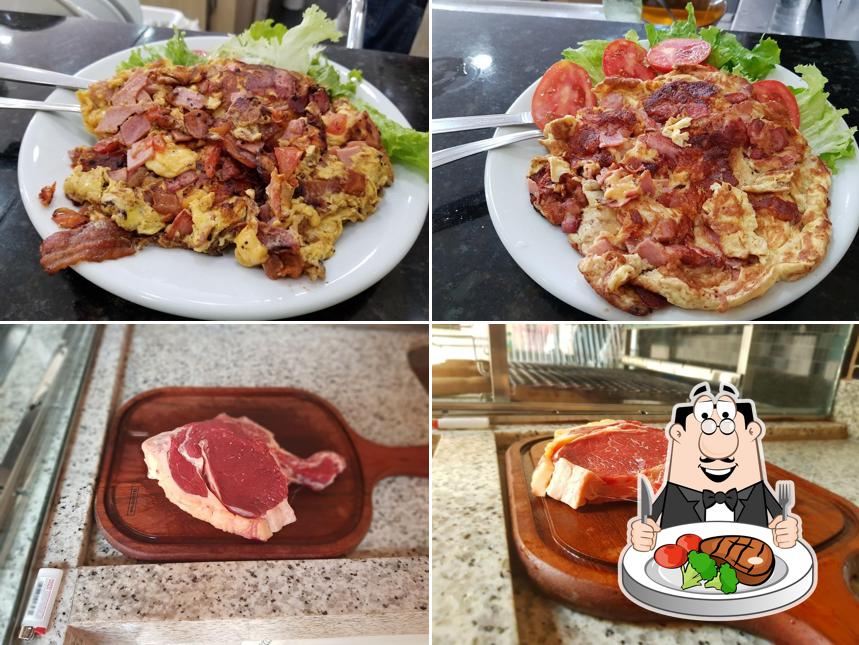 Escolha refeições de carne no Panificadora e Confeitaria Nova G G