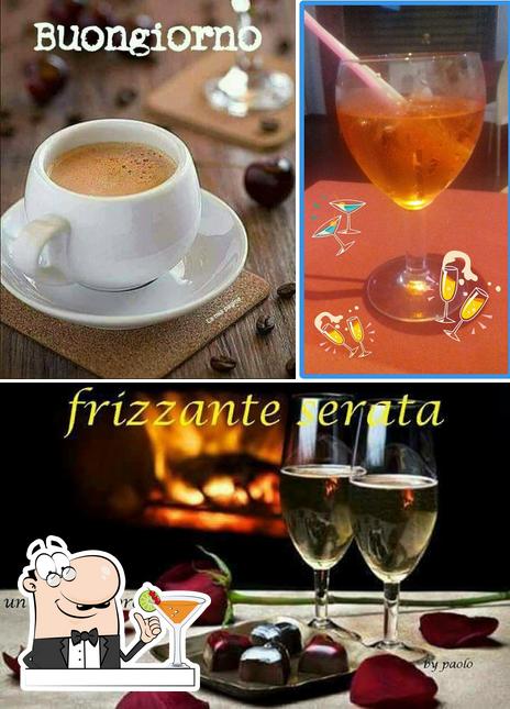 Prova un drink dal menu