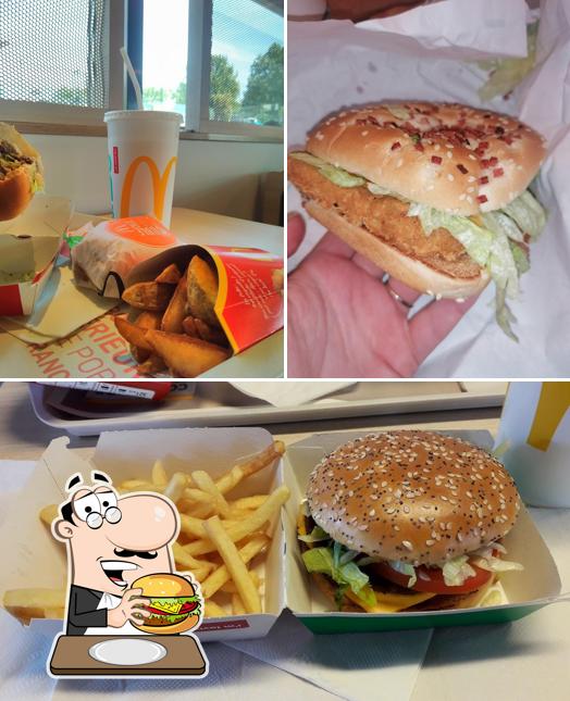 Prenez un hamburger à McDonald's