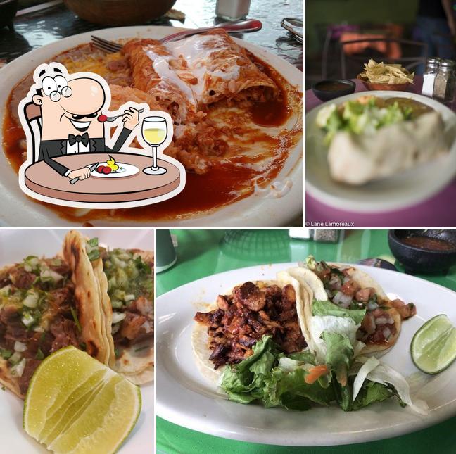 Mangos Mexican Cafe in Mesa Restaurant menu and reviews