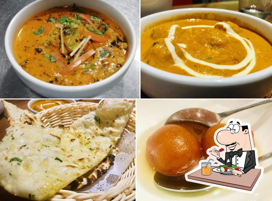 Блюда в "Shriya's Flavours of India"
