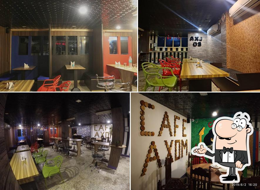 Cafe Axom