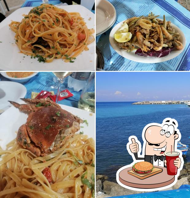 Ordina un hamburger a “Al posto” da Randazzo