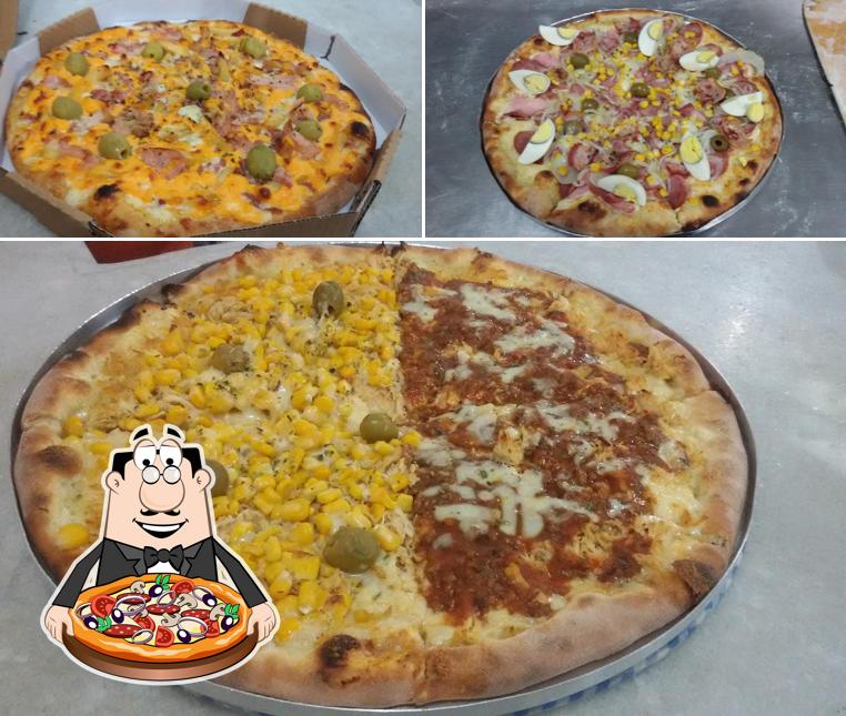 Peça diversos tipos de pizza