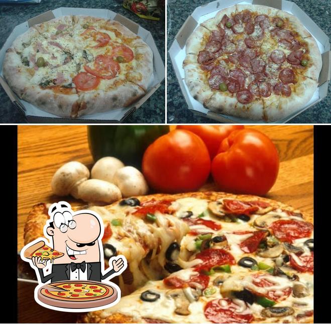 Pick pizza at Pizzaria Donatello