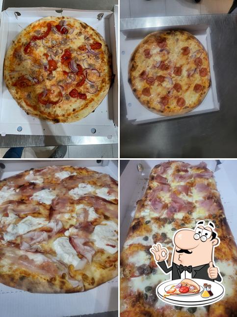 Ordina tra le molte varianti di pizza