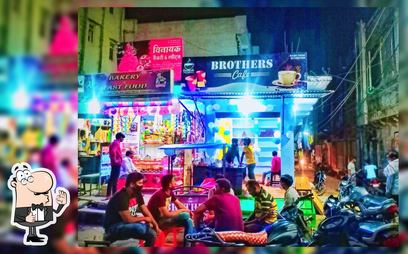 Brothers Cafe