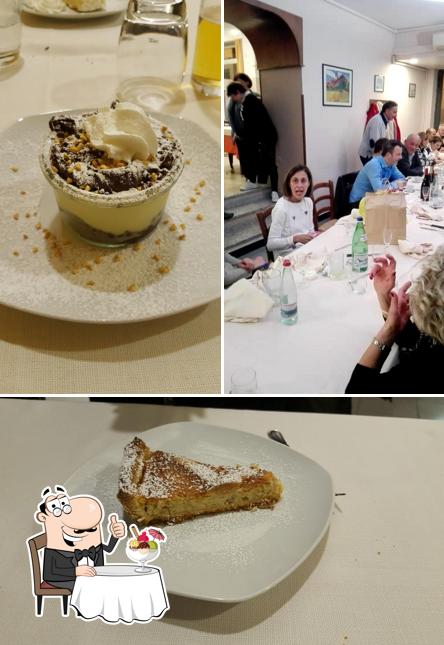 Pizzeria Da Paolino Di Iovine Francesca propone un'ampia selezione di dessert