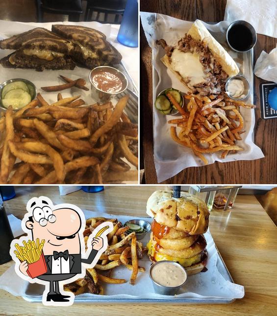 Order French fries at Big Time Burgers + Brew