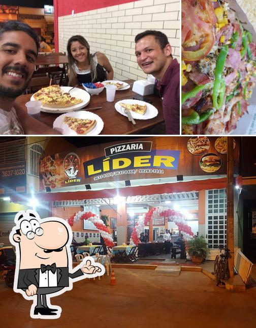 Entre diferentes coisas, interior e cidadãos podem ser encontrados no Líder Pizzaria - Whats: 991808000