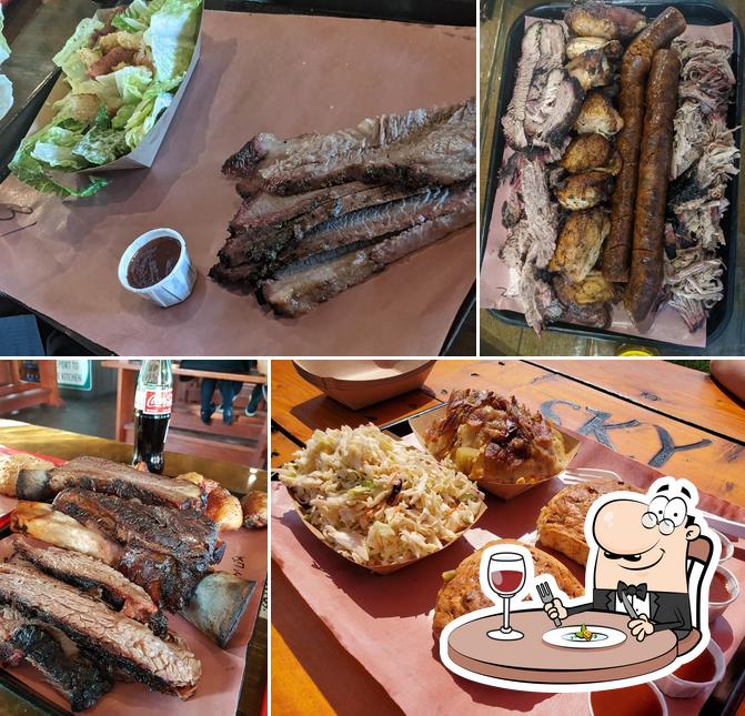 Big Sky Bbq Pit In Okotoks Restaurant Menu And Reviews