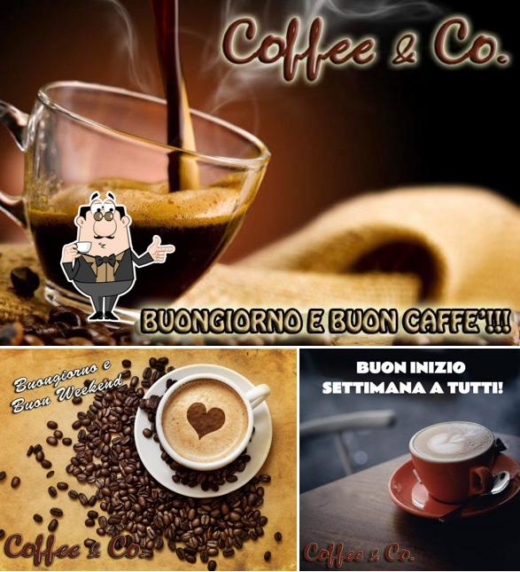 Coffee&co Contesse offre un'ampia varietà di cose da bere