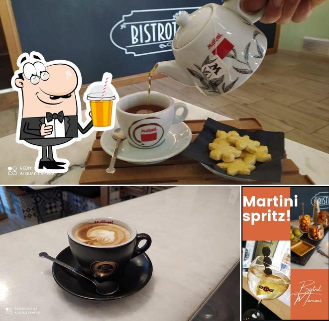 Goditi un drink a Bistrot Marconi Caffé & Gastronomia