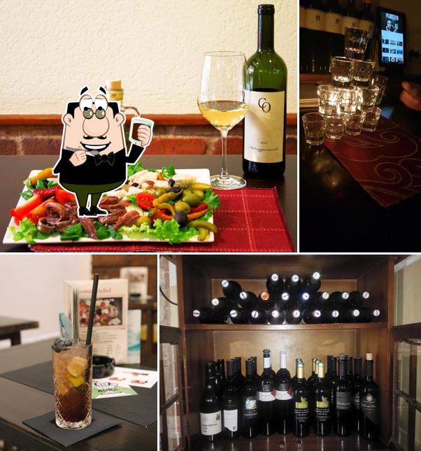 Goditi qualcosa da bere a Wine Corner Porec