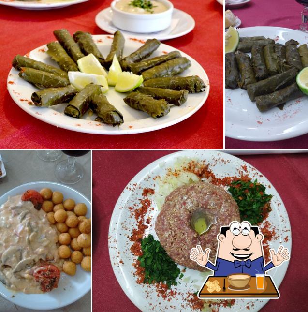Блюда в "Restaurante Sirio Libanesa"