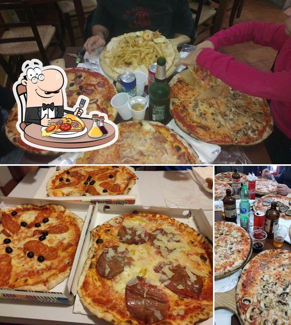 A Amici per la pizza, puoi ordinare una bella pizza