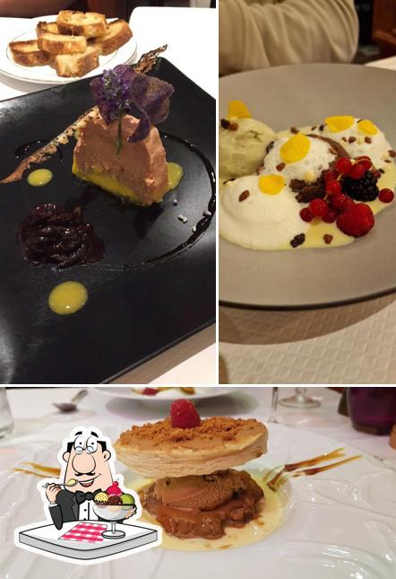 Le Bistrot Du Perigord serves a range of desserts