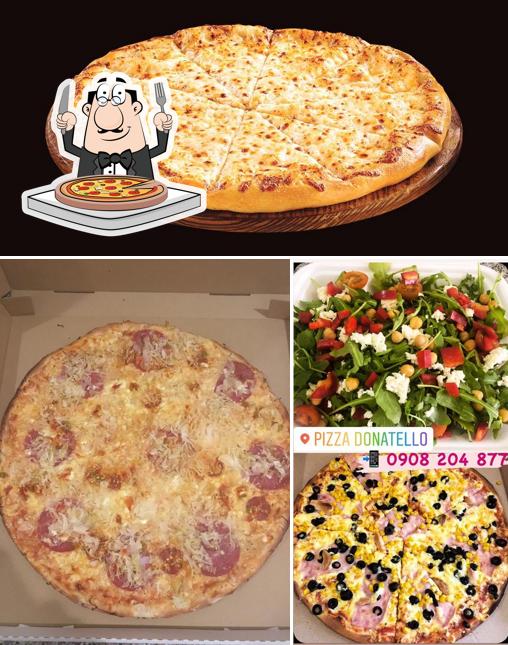 Order pizza at Pizza DONATELLO