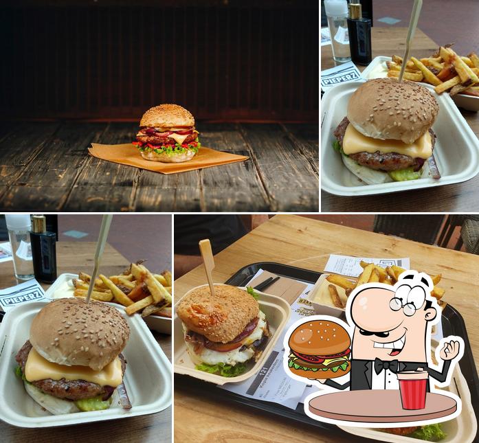 Order a burger at Pieperz Eindhoven