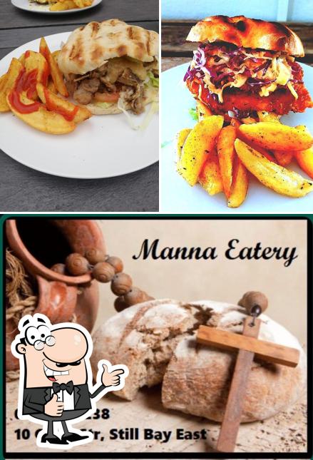 Regarder la photo de Manna Eatery