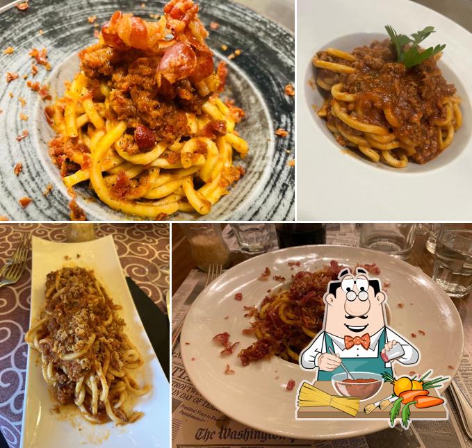 Spaghetti alla bolognese al Osteria "Dai Ragazzi del '93"