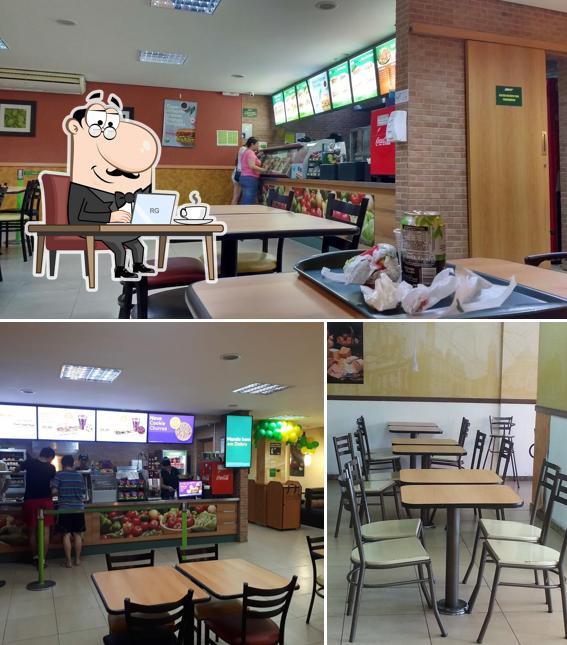 O interior do Subway