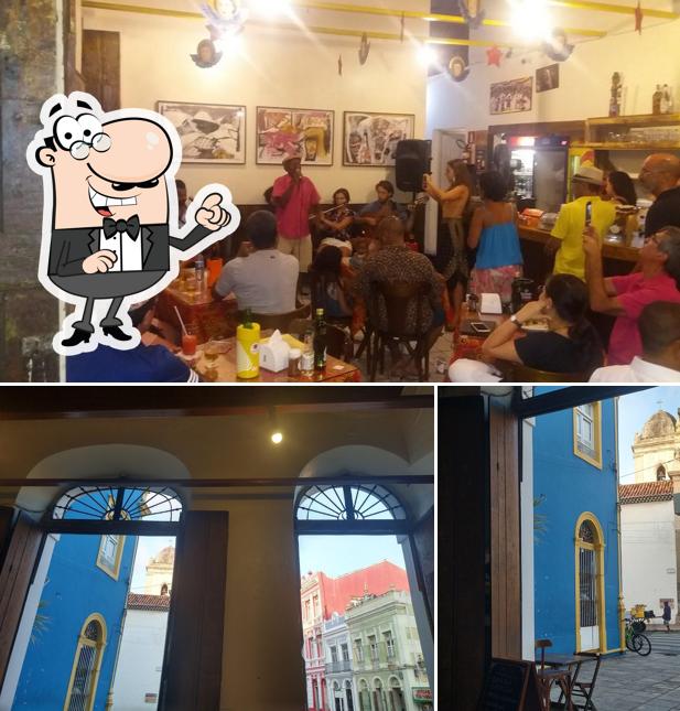 O interior do Barrio Café e Bar