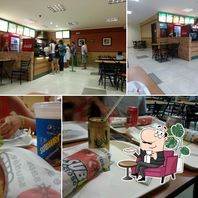 O interior do Subway