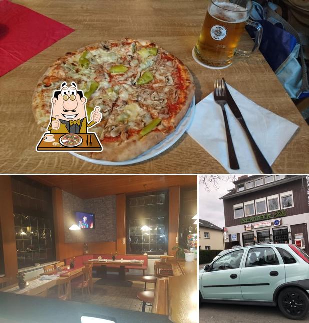 A City Pizza, vous pouvez essayer des pizzas