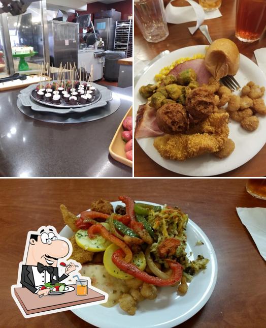 Food at Golden Corral Buffet & Grill