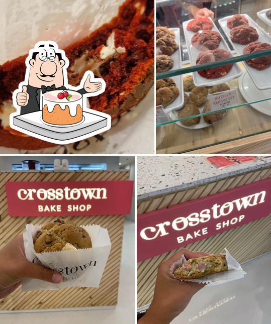 Bolos de cenoura em Crosstown Bakeshop