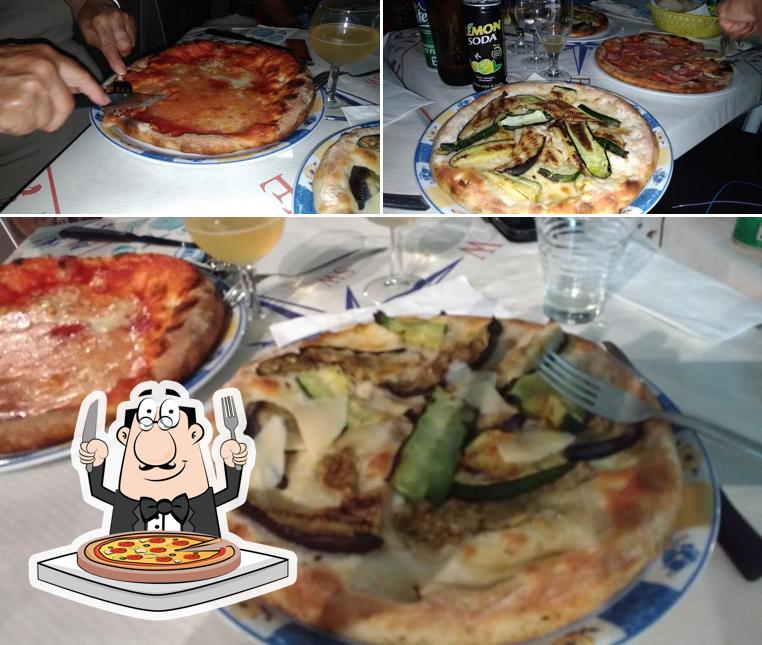 Scegli una pizza a Ristorante Pizzeria Da Dante