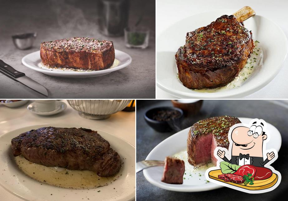Попробуйте мясные блюда в "Ruth's Chris Steak House"