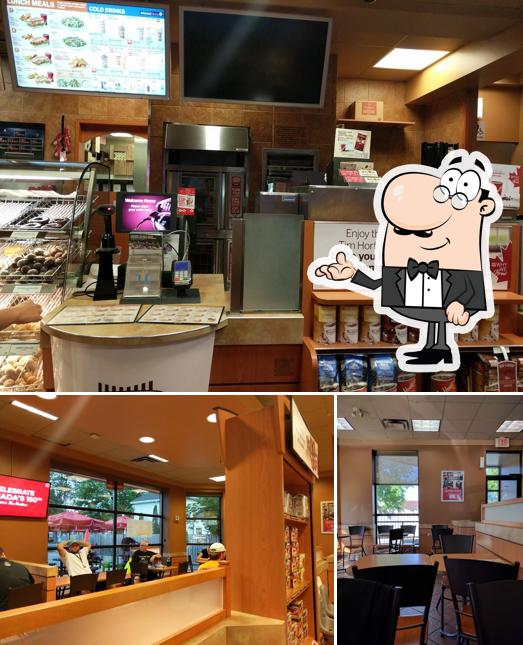 L'intérieur de Tim Hortons