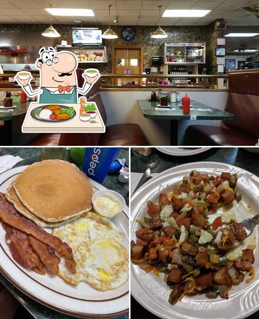 Flo's Pancake House in Anchorage - Restaurant menu and reviews