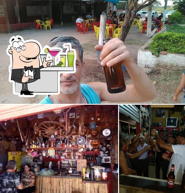 Entre diferentes coisas, balcão de bar e cerveja podem ser encontrados no Bar Du Machu Veiu