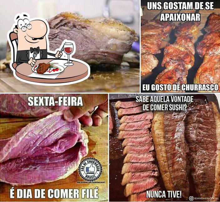 Experimente pratos de carne no Churrascaria do Bigode