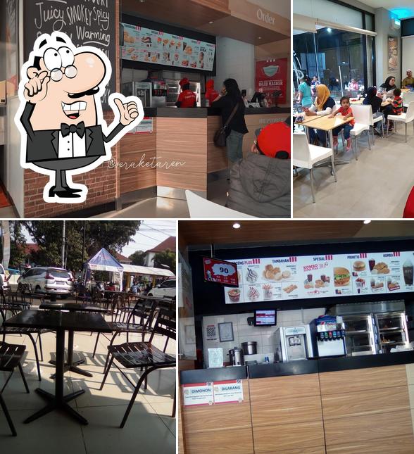 The interior of Kfc Box Ramayana Pasar Minggu