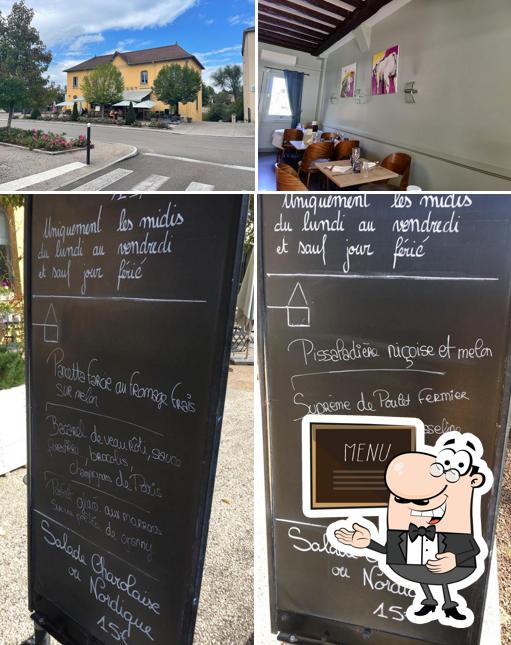 Le Charolles présente un tableau affichant le menu