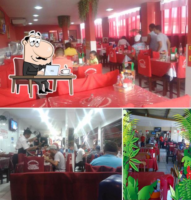 Veja imagens do interior do Churrascaria Dois Irmãos